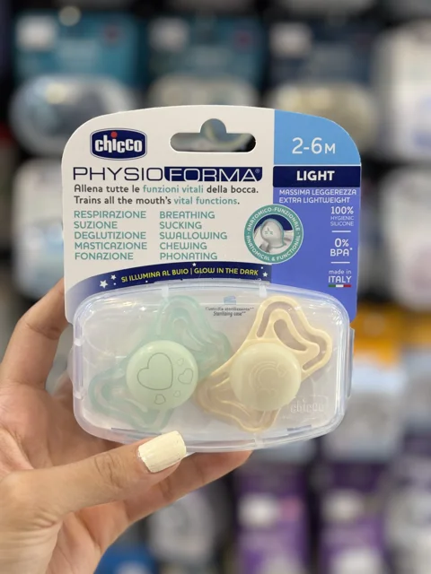 پستانک چیکو ارتدنسی ۲عددی سایز 2 تا 6 ماه فیزیو فورما chicco